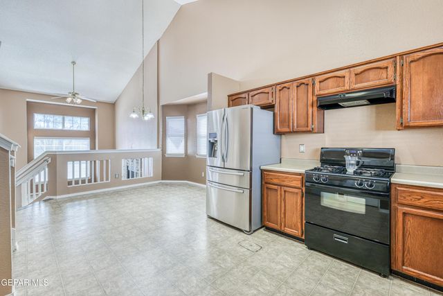 1421 FITO HERNANDEZ Street, El Paso, TX 79928