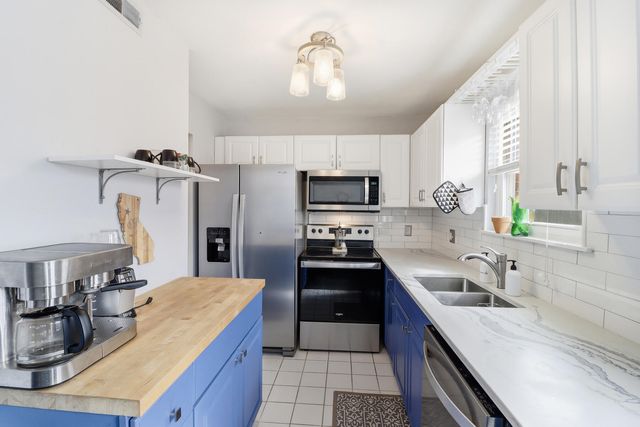 415 Parkdale Drive 10b, Charleston, SC 29414