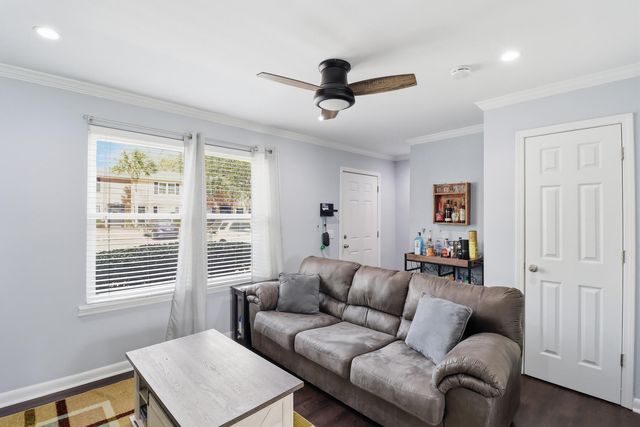 415 Parkdale Drive 10b, Charleston, SC 29414