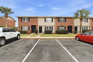 415 Parkdale Drive 10b, Charleston, SC 29414