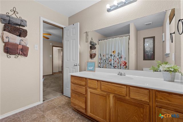 4912 Stonehaven Drive, Temple, TX 76502