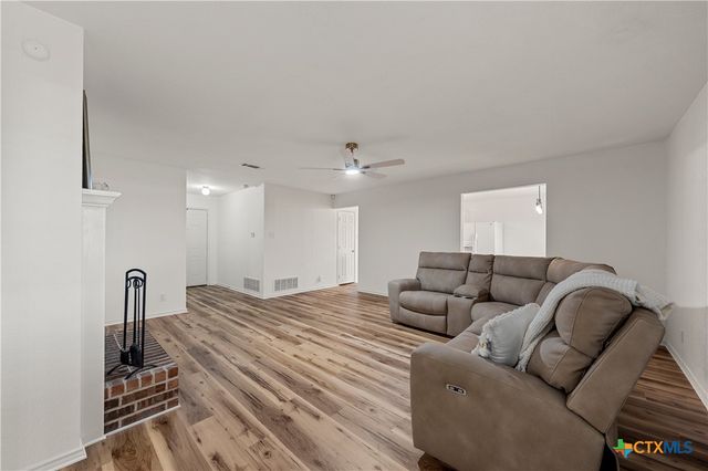 4912 Stonehaven Drive, Temple, TX 76502