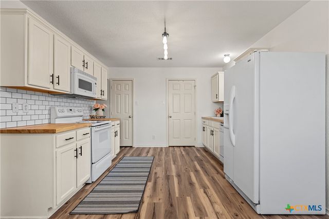 4912 Stonehaven Drive, Temple, TX 76502
