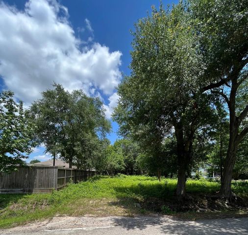 2328 Paul Quinn Street, Houston, TX 77091