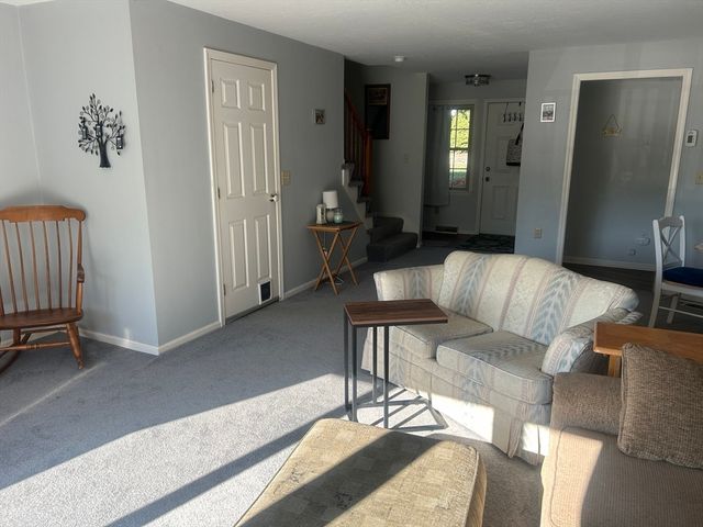 14 Hovey Pond Dr 14, Grafton, MA 01536