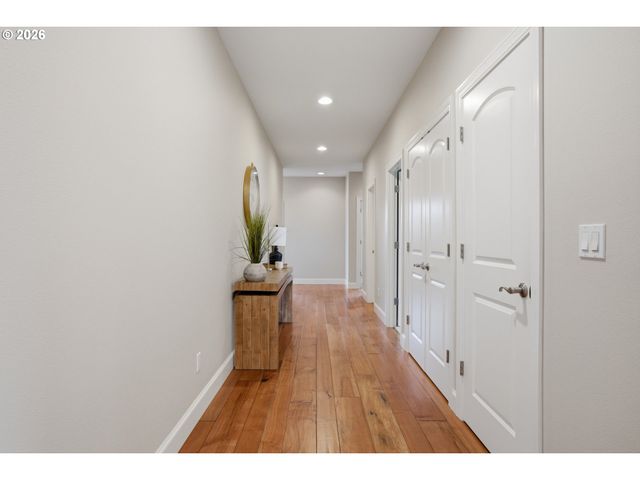 19810 Nw 61ST Ave, Ridgefield, WA 98642