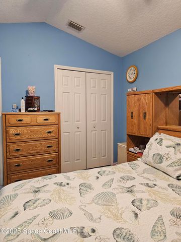 1201 Cheb Place NW, Palm Bay, FL 32907