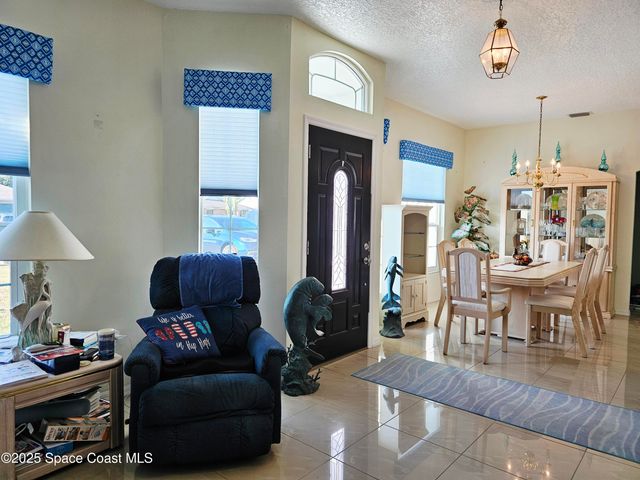 1201 Cheb Place NW, Palm Bay, FL 32907