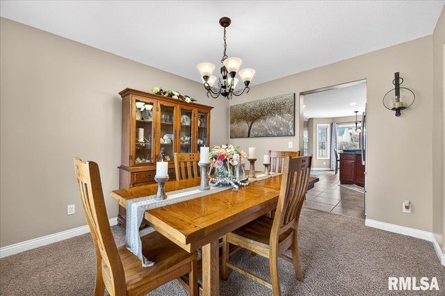 4012 W HEARTHWOOD Drive, Dunlap, IL 61525