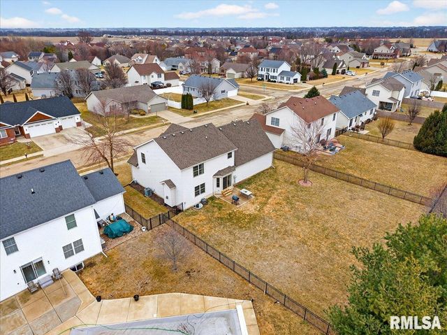 4012 W HEARTHWOOD Drive, Dunlap, IL 61525