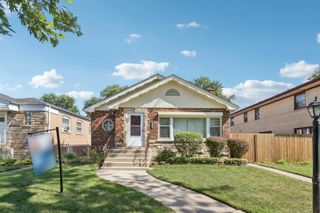 14233 S Wentworth Avenue, Riverdale, IL 60827