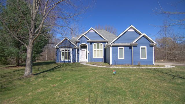 4033 Schmuhl Road, Benton Harbor, MI 49022