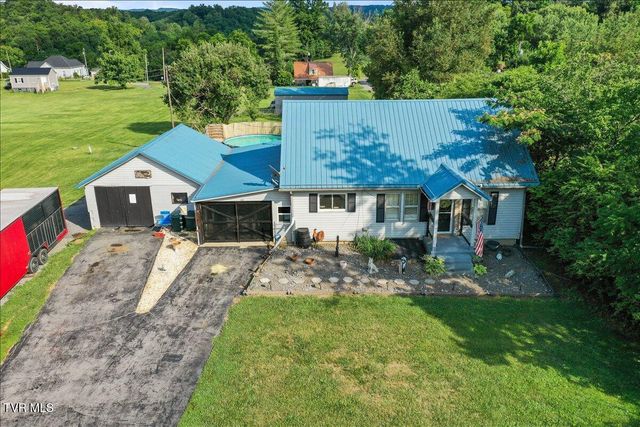 319 Old Stage Road, Surgoinsville, TN 37873