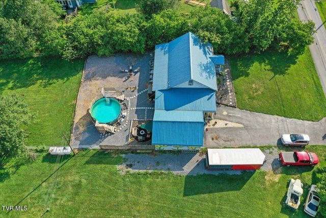 319 Old Stage Road, Surgoinsville, TN 37873