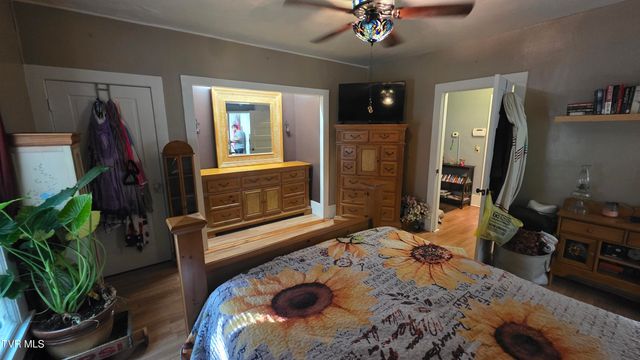 319 Old Stage Road, Surgoinsville, TN 37873