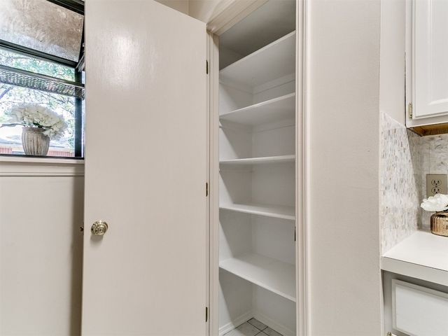 4400 Hemingway Drive 221, Oklahoma City, OK 73118