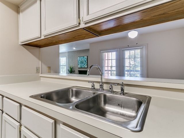 4400 Hemingway Drive 221, Oklahoma City, OK 73118