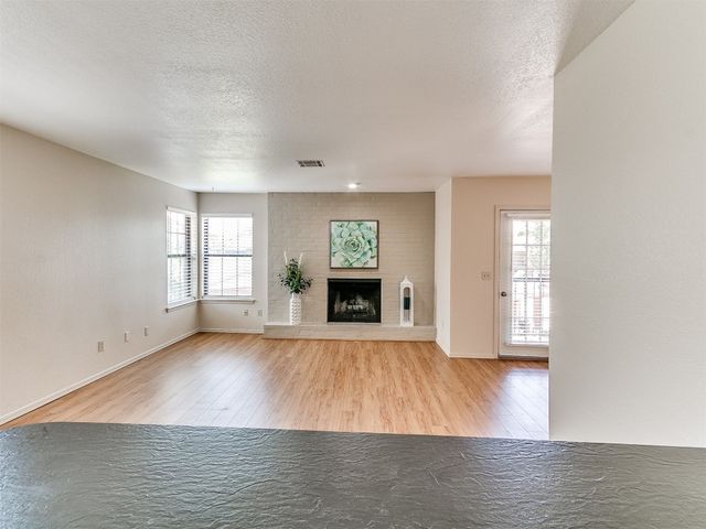 4400 Hemingway Drive 221, Oklahoma City, OK 73118