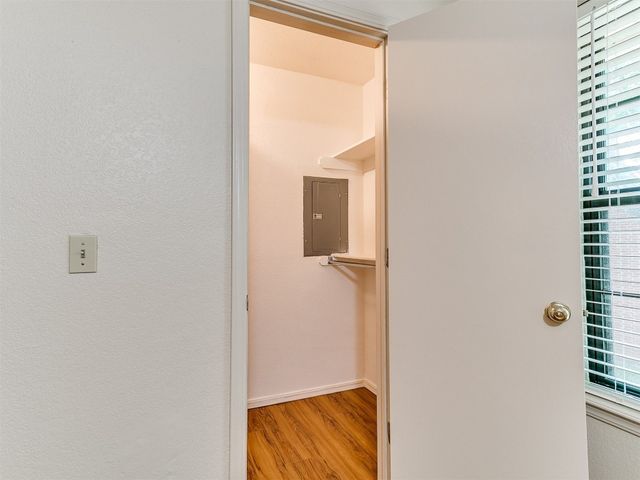 4400 Hemingway Drive 221, Oklahoma City, OK 73118