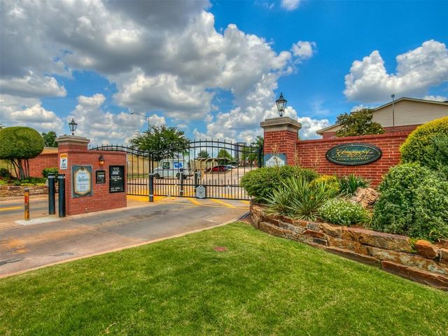 4400 Hemingway Drive 221, Oklahoma City, OK 73118