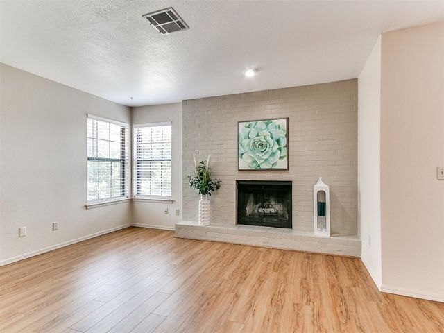 4400 Hemingway Drive 221, Oklahoma City, OK 73118