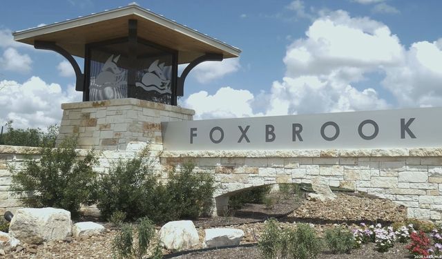 626 Foxbrook Way, Cibolo, TX 78108