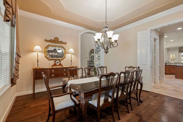 79 S Bantam Woods Circle, Spring, TX 77382
