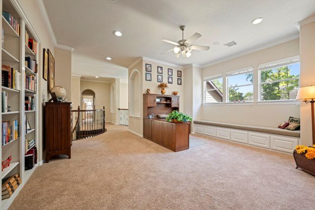79 S Bantam Woods Circle, Spring, TX 77382