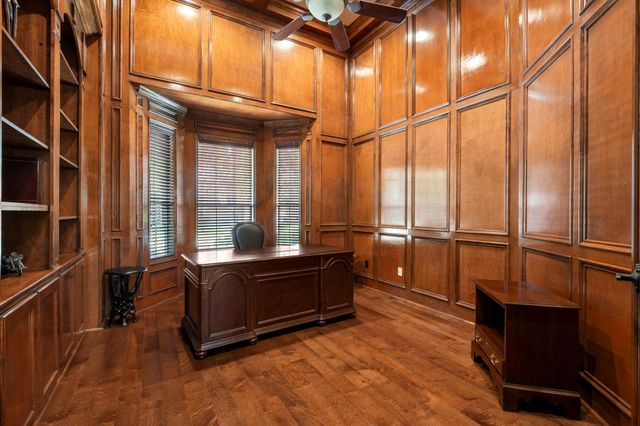 79 S Bantam Woods Circle, Spring, TX 77382