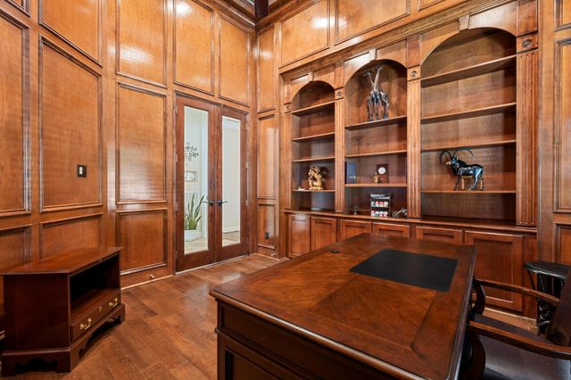 79 S Bantam Woods Circle, Spring, TX 77382