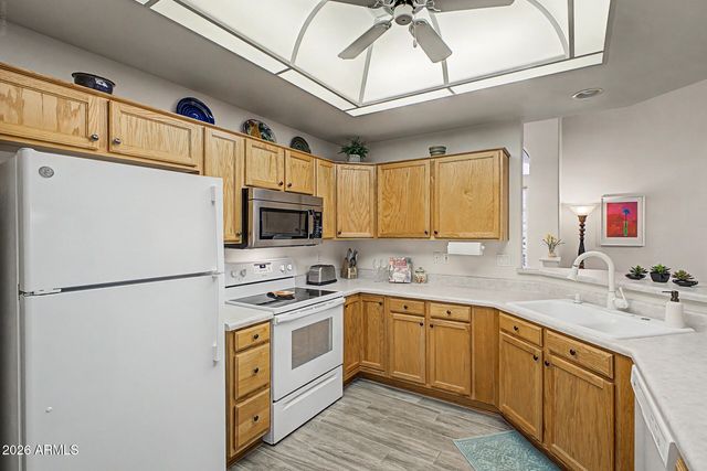 5830 E MCKELLIPS Road 34, Mesa, AZ 85215