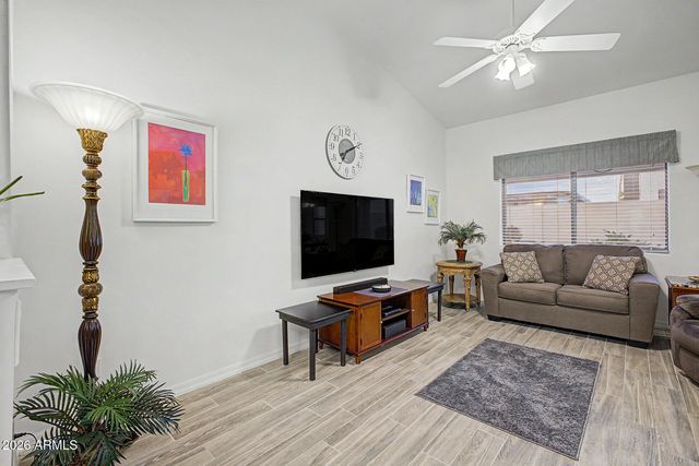 5830 E MCKELLIPS Road 34, Mesa, AZ 85215