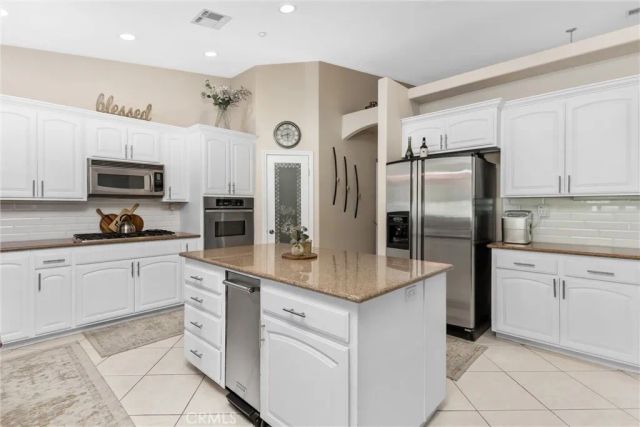 3009 Shadid, Colton, CA 92324