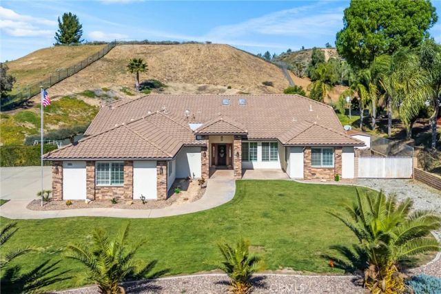 3009 Shadid, Colton, CA 92324