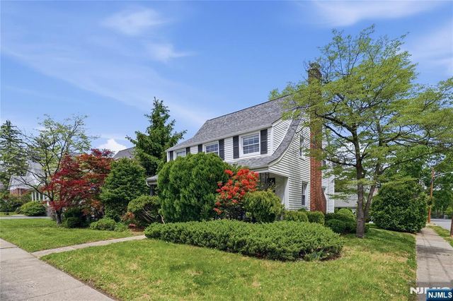 252 Washington Avenue, Westwood, NJ 07675