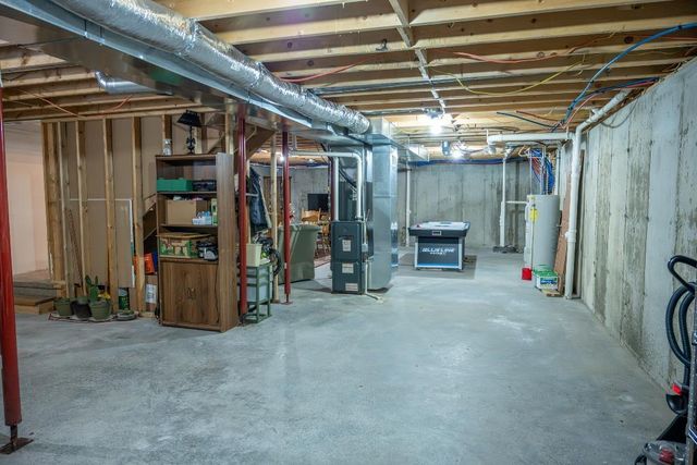 W6017 Howe Lane, New Lisbon, WI 53950