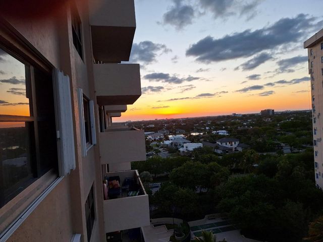 5000 N Ocean Blvd Apt 1008, Lauderdale By The Sea, FL 33308