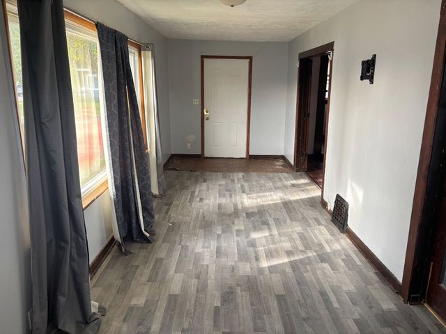 942 West Park Avenue, Joliet, IL 60436