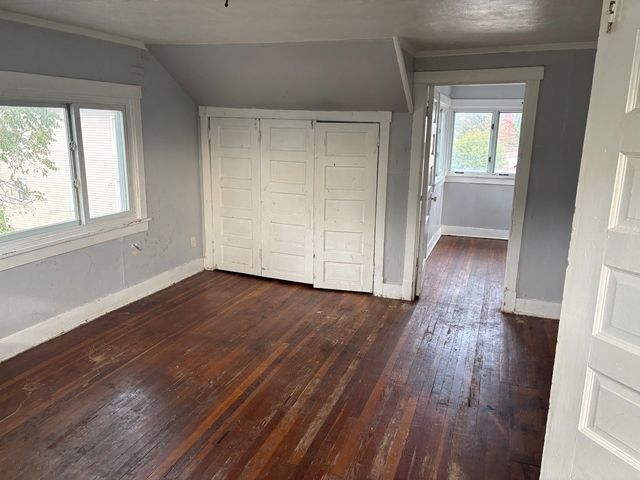 942 West Park Avenue, Joliet, IL 60436