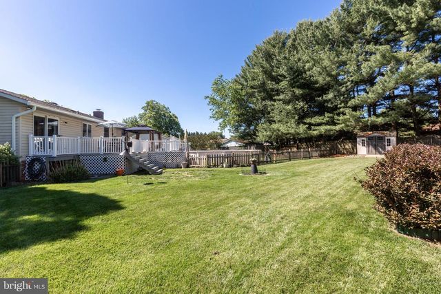 2698 RAINBOW DR, Westminster, MD 21157