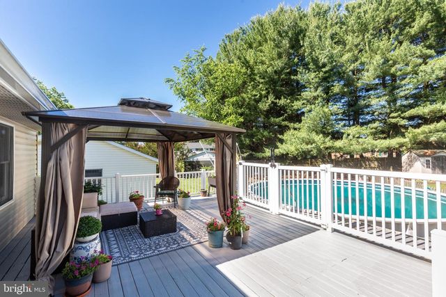 2698 RAINBOW DR, Westminster, MD 21157
