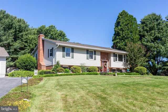 2698 RAINBOW DR, Westminster, MD 21157