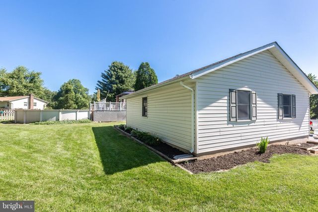 2698 RAINBOW DR, Westminster, MD 21157