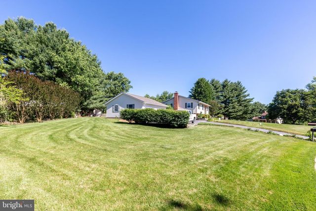 2698 RAINBOW DR, Westminster, MD 21157