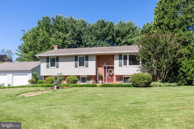 2698 RAINBOW DR, Westminster, MD 21157