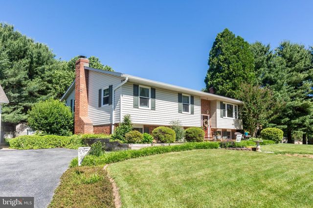 2698 RAINBOW DR, Westminster, MD 21157