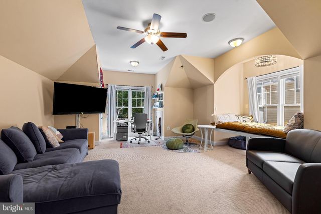 639 HONEYSUCKLE LN, Severna Park, MD 21146