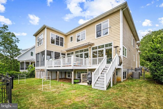 639 HONEYSUCKLE LN, Severna Park, MD 21146