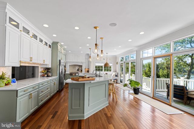639 HONEYSUCKLE LN, Severna Park, MD 21146
