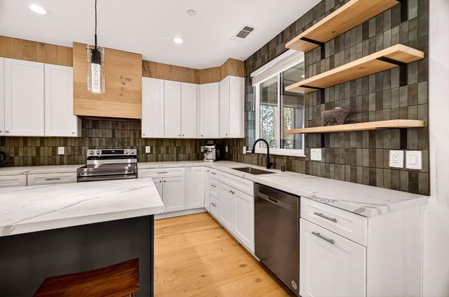 8391 Montna Dr, Paradise, CA 95969